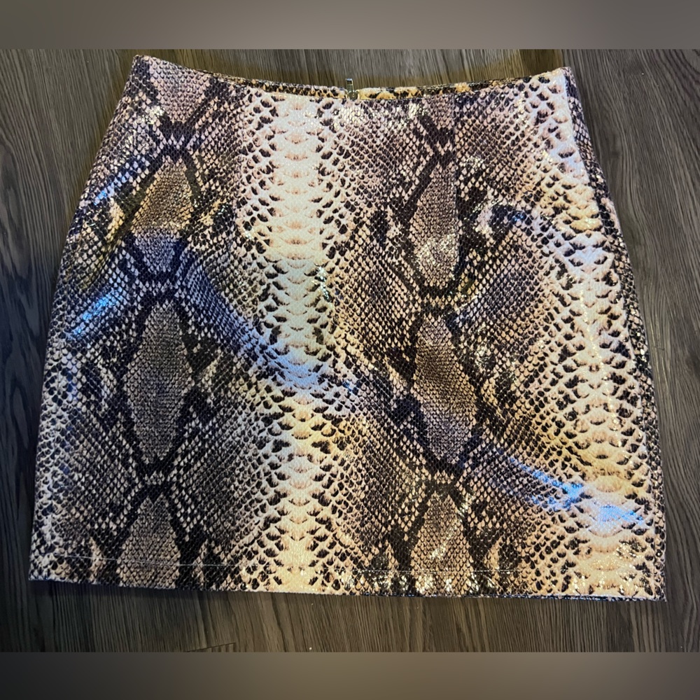 Snake print skirt small